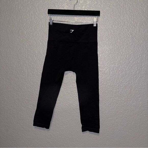 Gymshark energy + seamless cropped black leggings - Picture 5 of 7